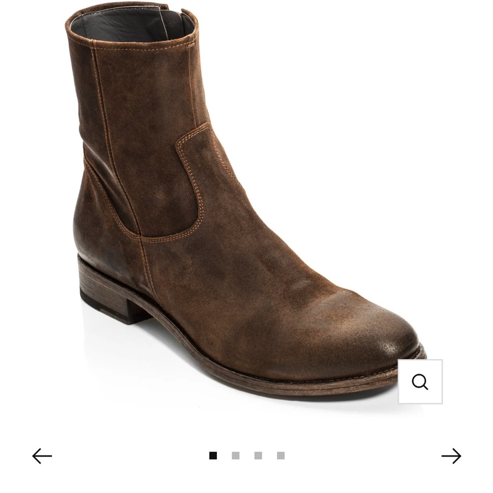 To Boot New York Men’s suede boots.